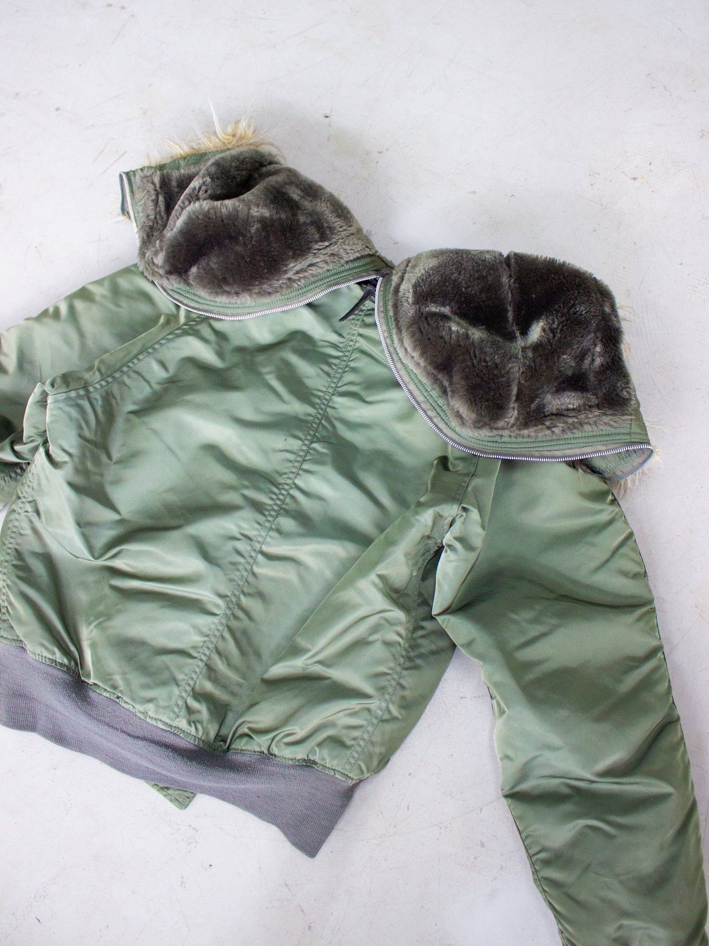 1970's USA Military N-2B Flying Man's Heavy Jacket By Alpha Industries Made in USA Size Small Medium