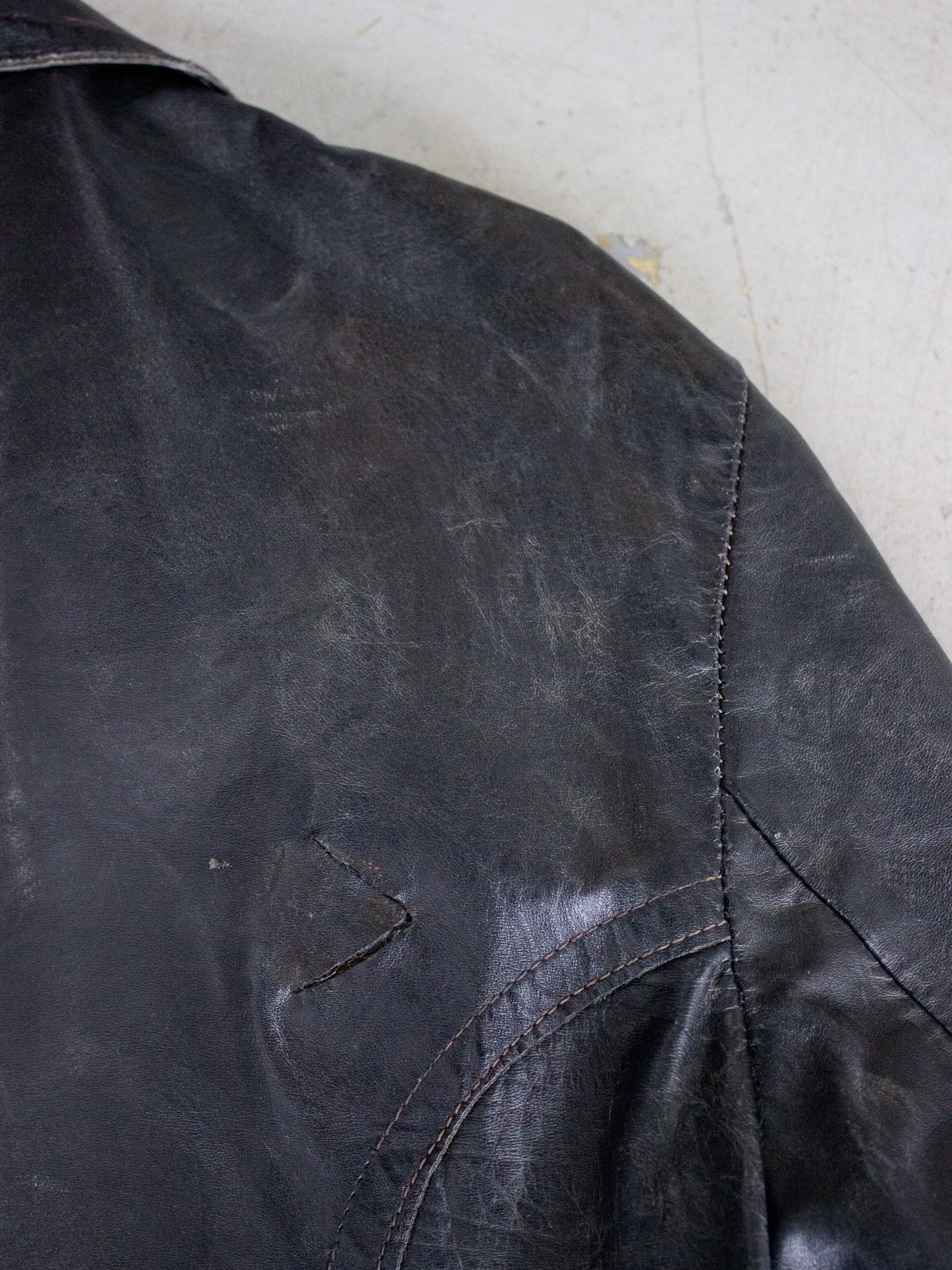 1960's Black Leather Jacket (Medium-Large)