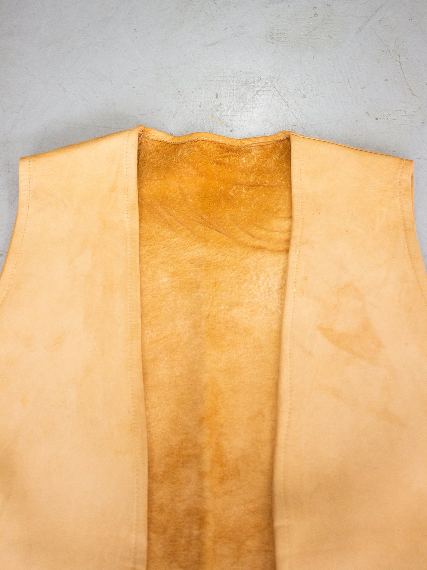 1970's Fringe Tan Buckskin Leather Vest (Small-Medium)