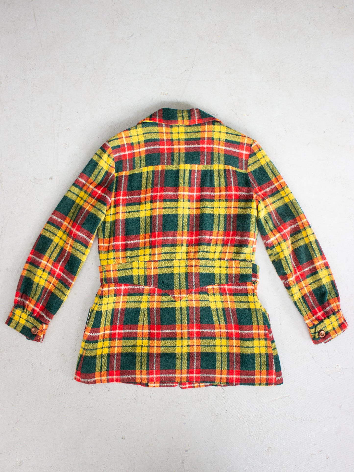 1970's Plaid Flannel Jacket with Belted Waist (Small)