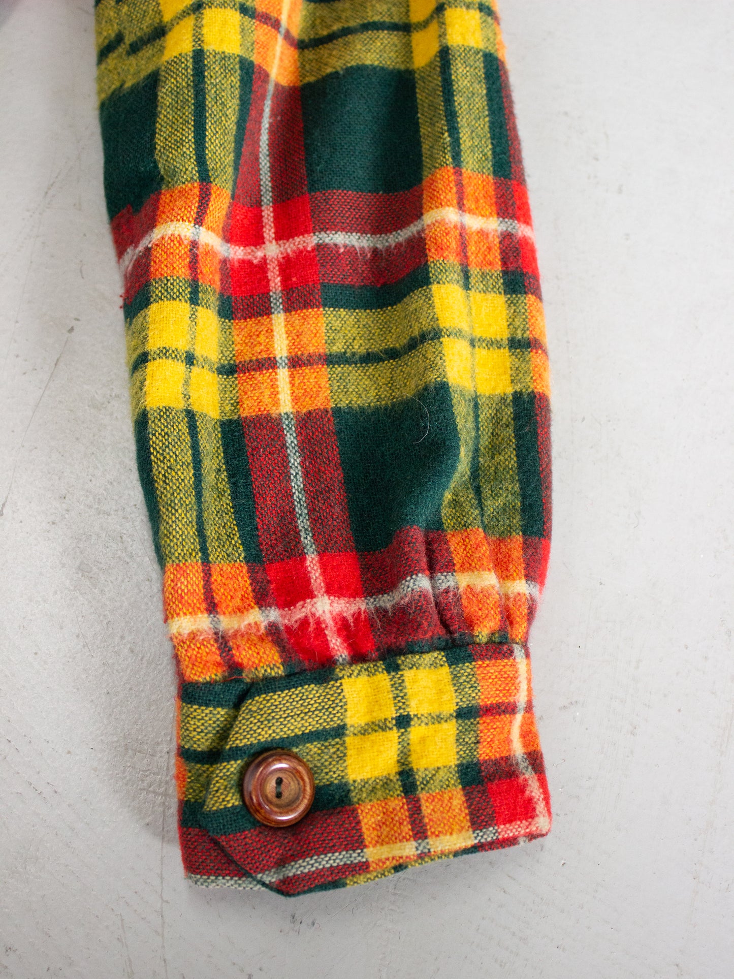 1970's Plaid Flannel Jacket with Belted Waist (Small)