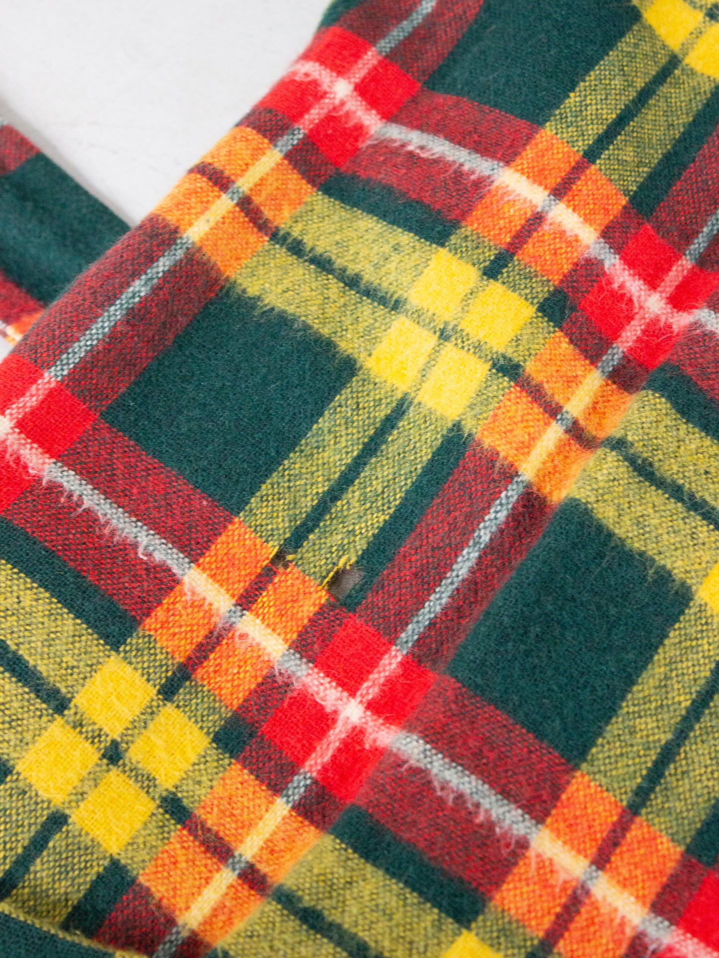 1970's Plaid Flannel Jacket with Belted Waist (Small)