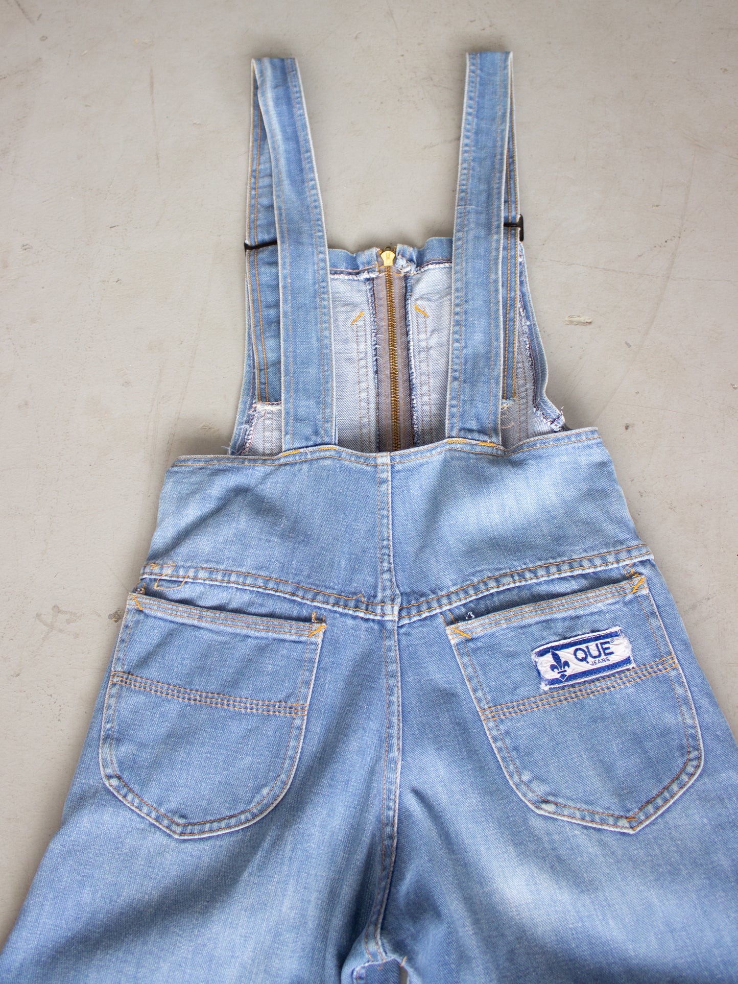 1970's Quebec Light Wash Flared Denim Overalls Made in Canada (Small-Medium)