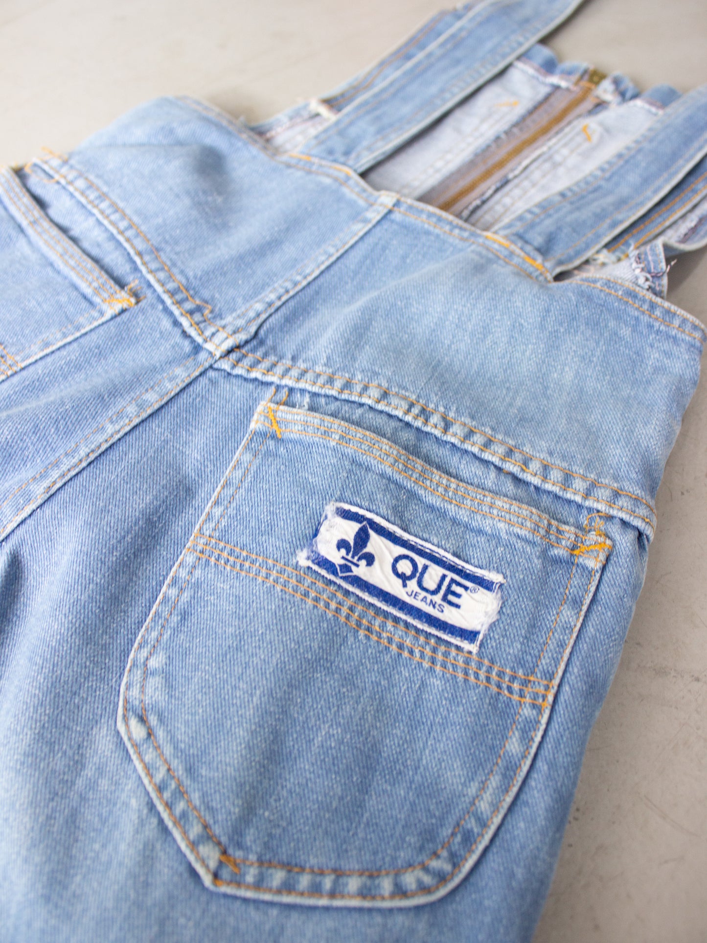 1970's Quebec Light Wash Flared Denim Overalls Made in Canada (Small-Medium)