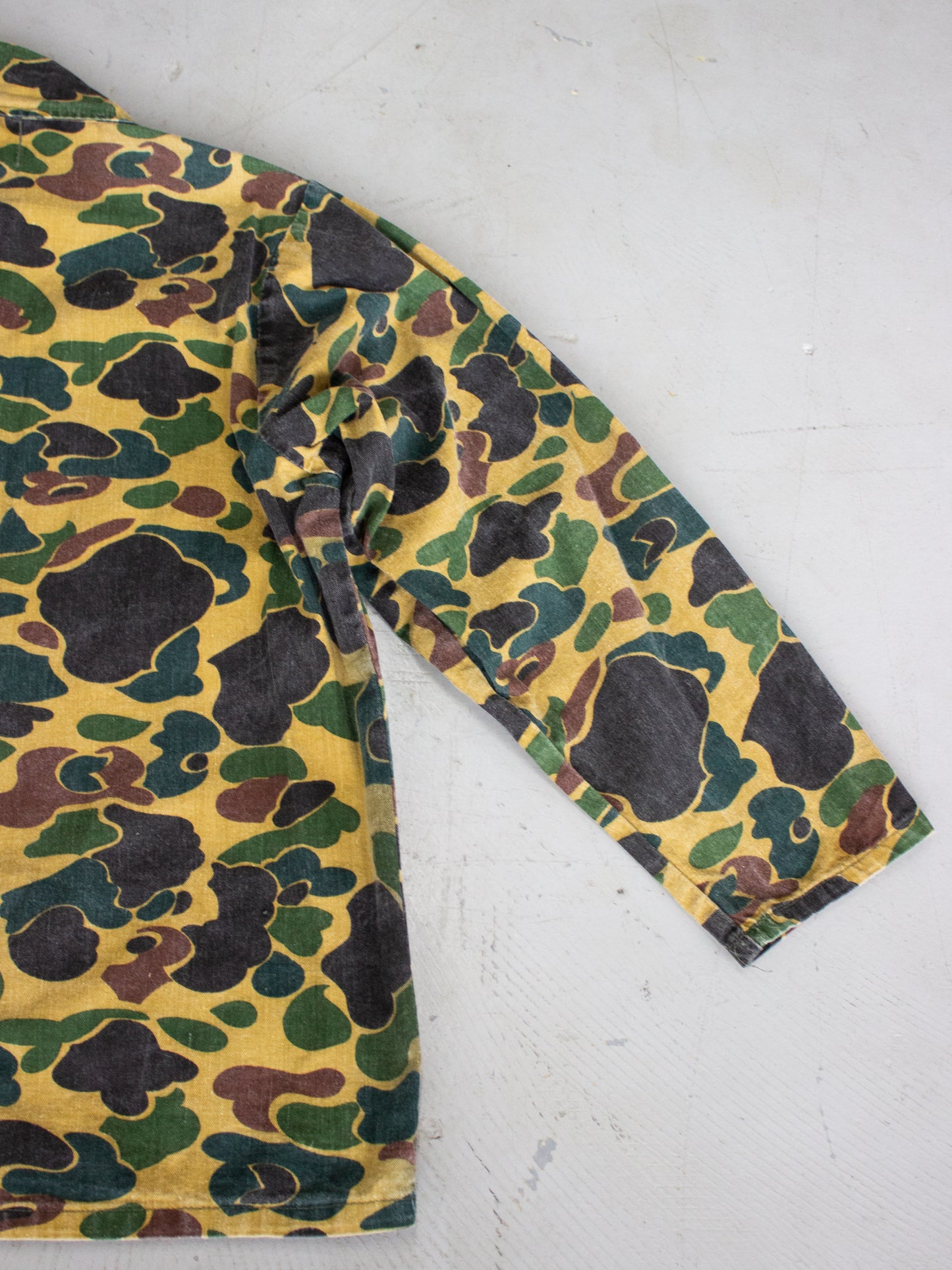 1970's Saftbak Camo Hunting Button Up Shirt Made in USA (Medium-Large)