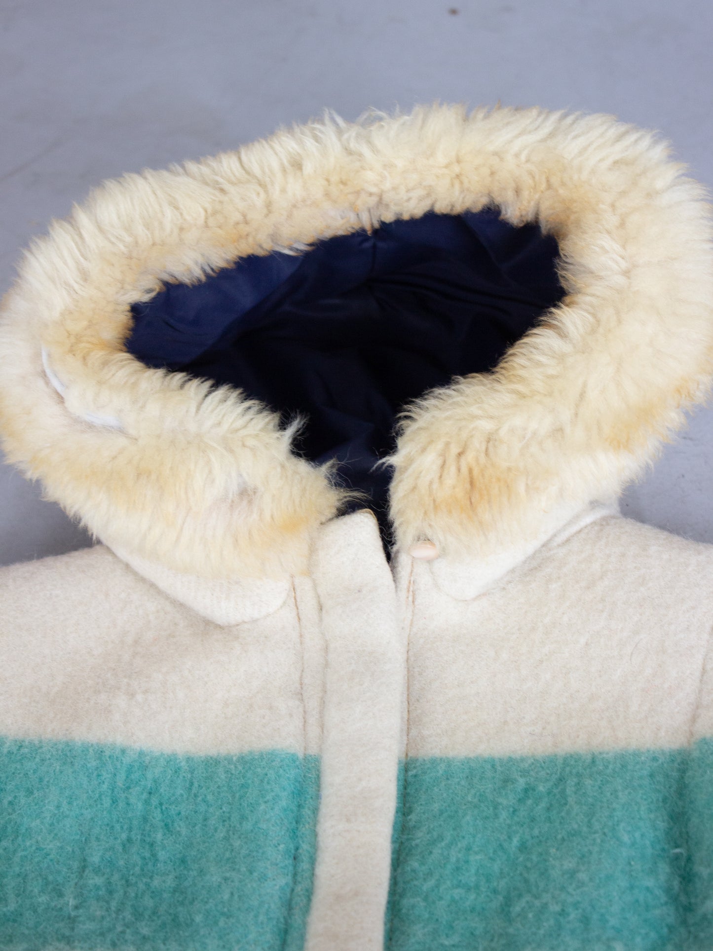 1970's The Hudson's Bay Company Wool Blanket Reversible Coat Made in Canada (Medium-Large)