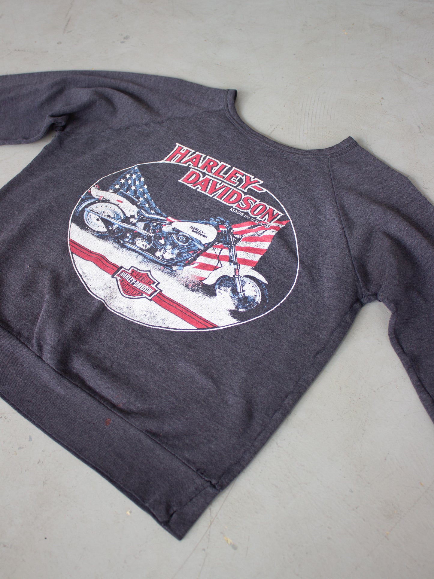 1980's Harley-Davidson Motorcycle Crewneck Made In USA (XSmall-Small)