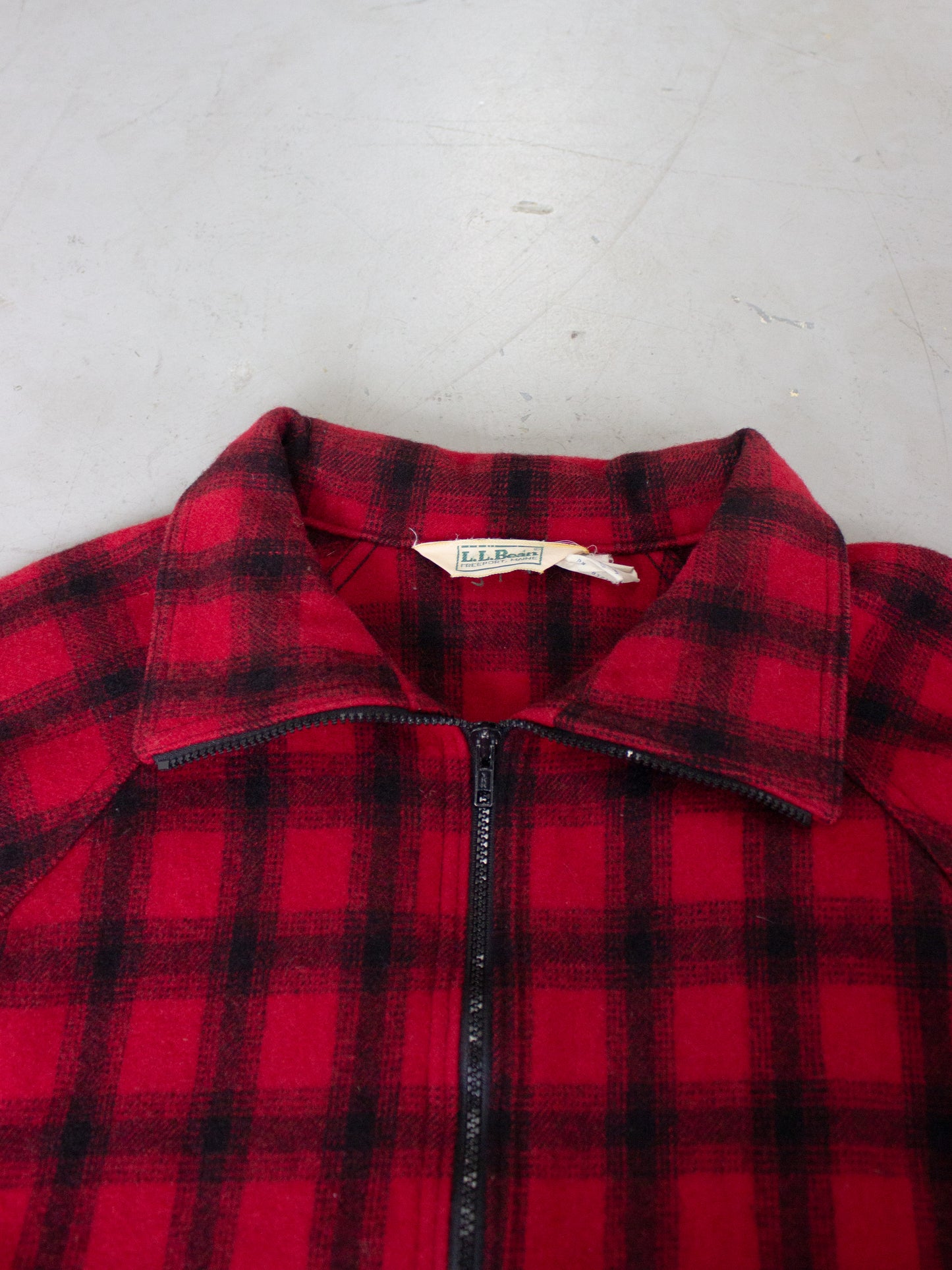 1980's L.L. Bean Buffalo Plaid Flannel Wool Bomber Jacket (Large-X Large)