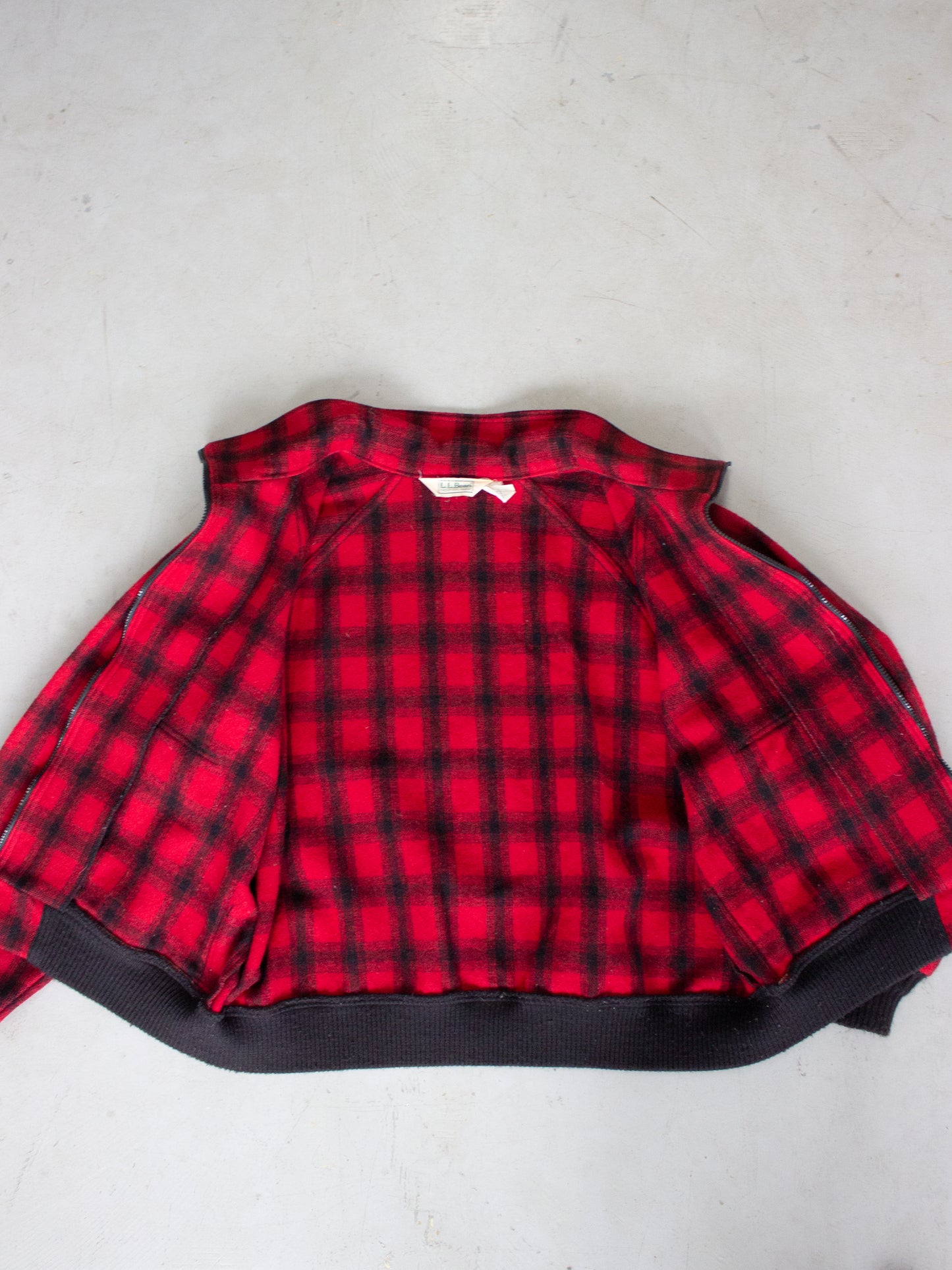 1980's L.L. Bean Buffalo Plaid Flannel Wool Bomber Jacket (Large-X Large)