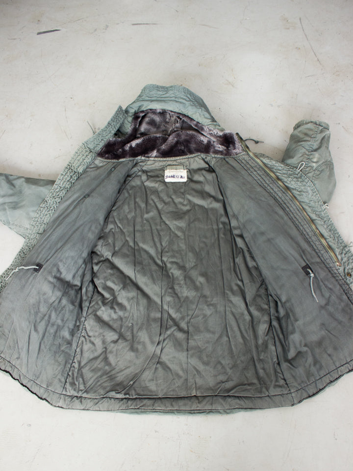 1980's N-3B Extreme Cold Weather USA Military Parka Jacket with Synthetic Fur Hood and Scovil Zippers(Size Medium)