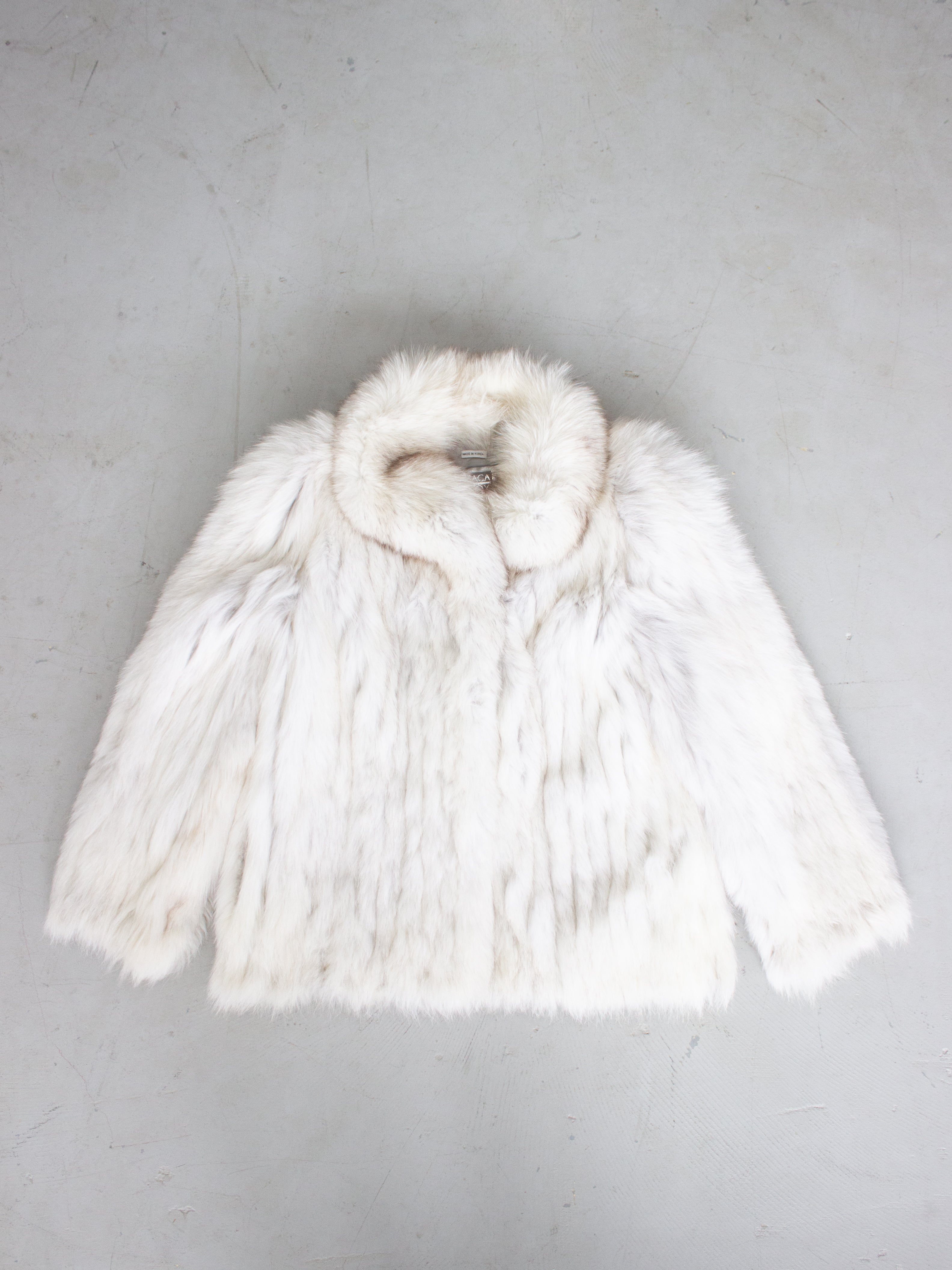 Vintage 1980 s Silver Fox Fur Coat by Saga Fox Large lacaravanevintage