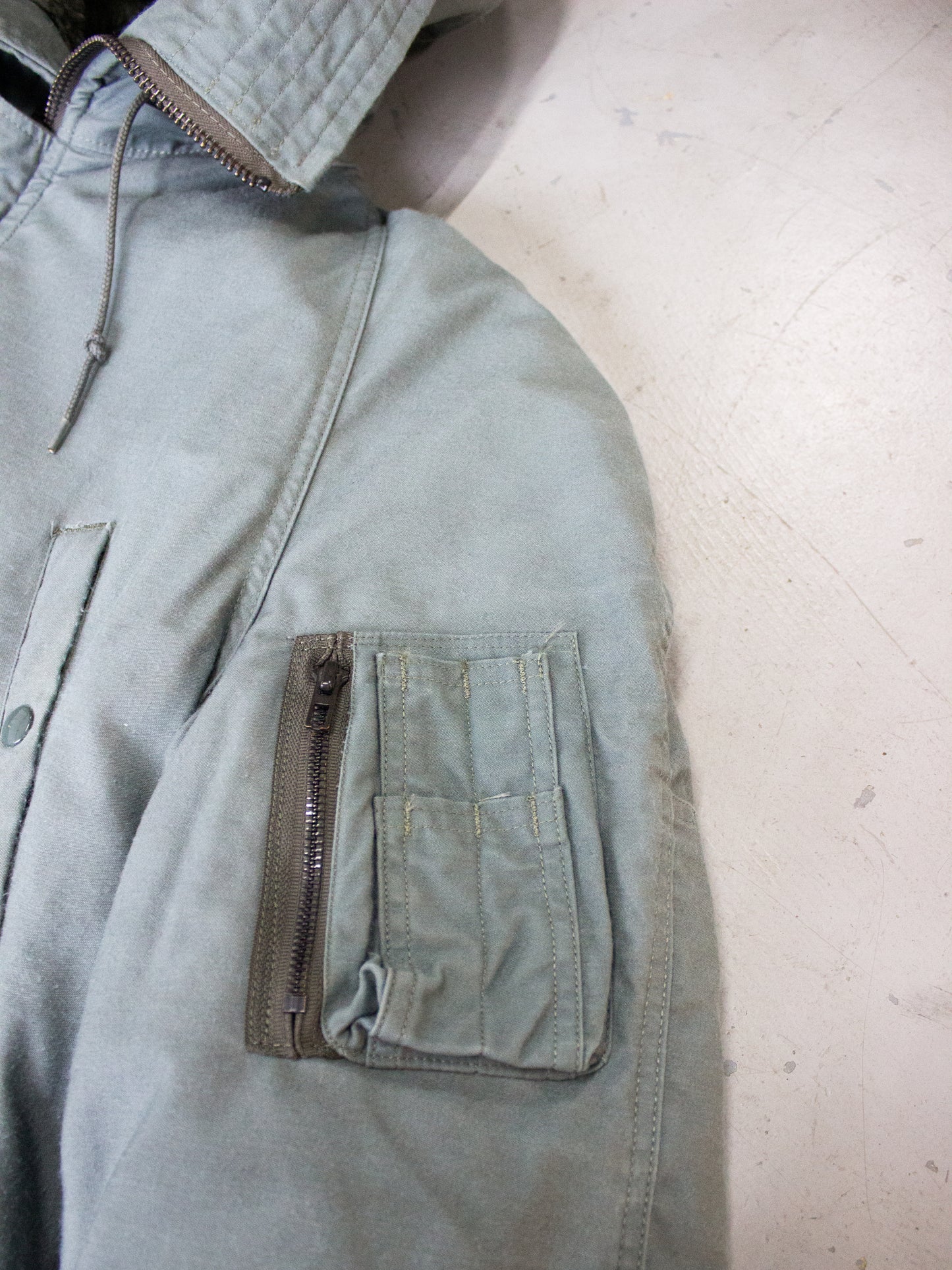 1990's N-3B USA Military Extreme Cold Parka by Greenbrier Industries (Size Large)