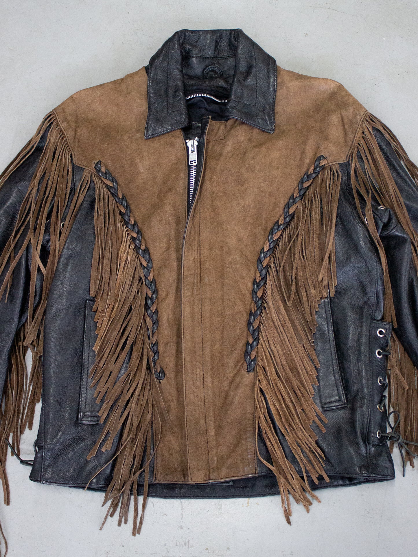 1990's Screaming Eagle Fringe Two Toned Leather Motorcycle Jacket (Medium-Large)