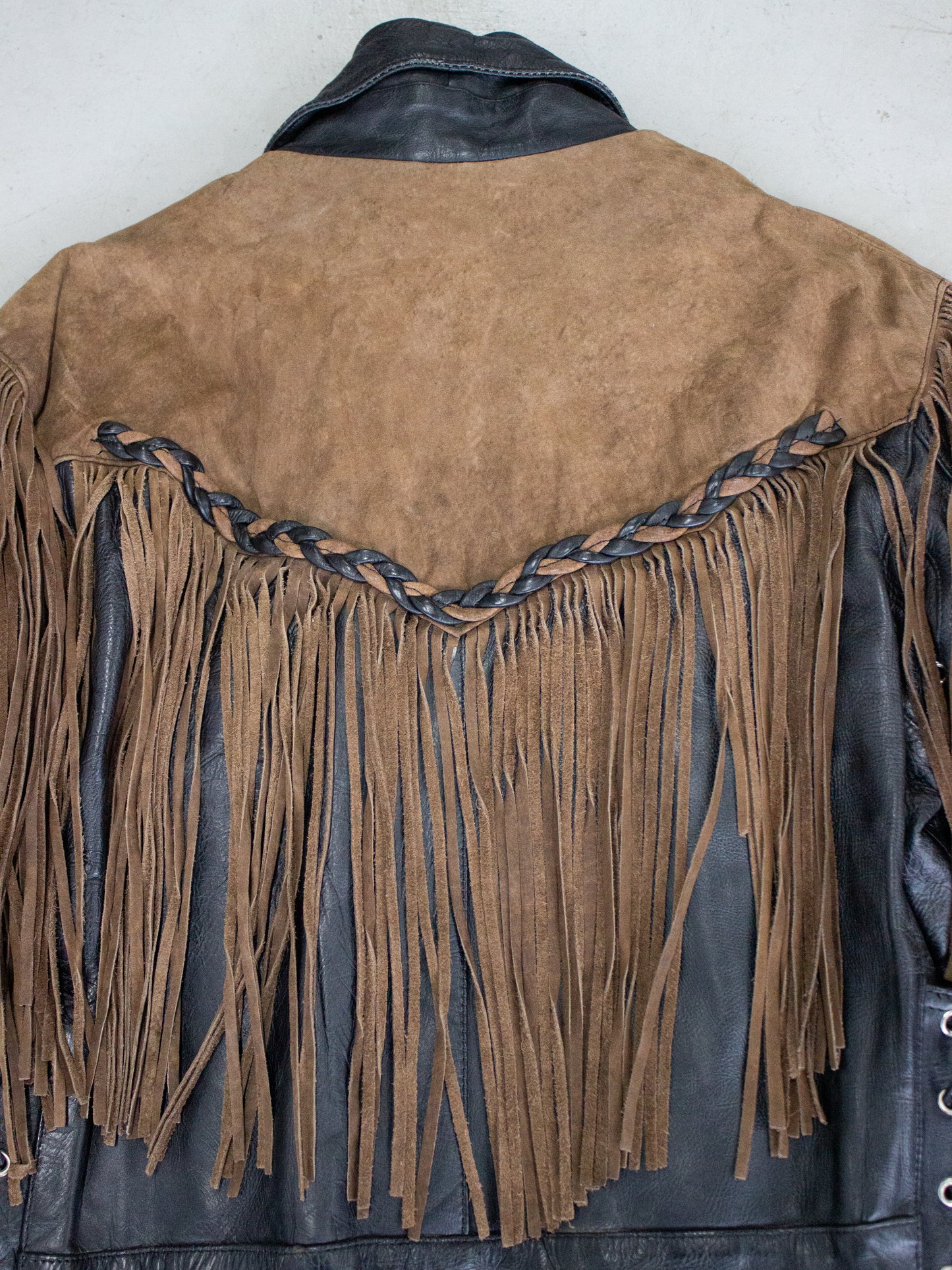 1990's Screaming Eagle Fringe Two Toned Leather Motorcycle Jacket (Medium-Large)