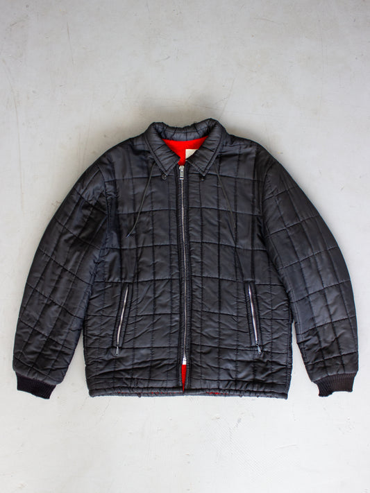 Vintage Black Quilted Zip Up Jacket with Red Fleece Lining Made in Canada (Medium-Large)