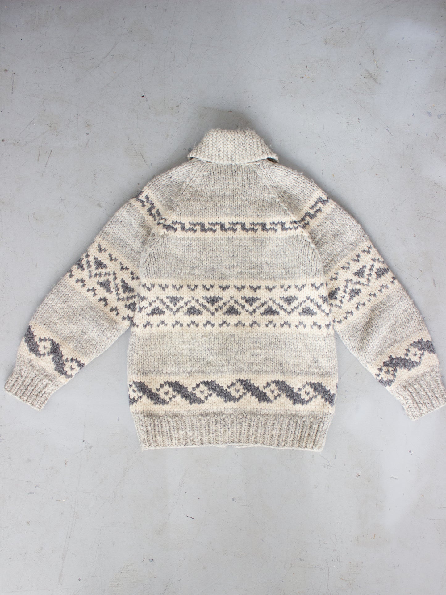 Vintage Cowichan Style Thick Wool Knit Sweater in Gray and Beige with Acme Zipper Medium-Large on