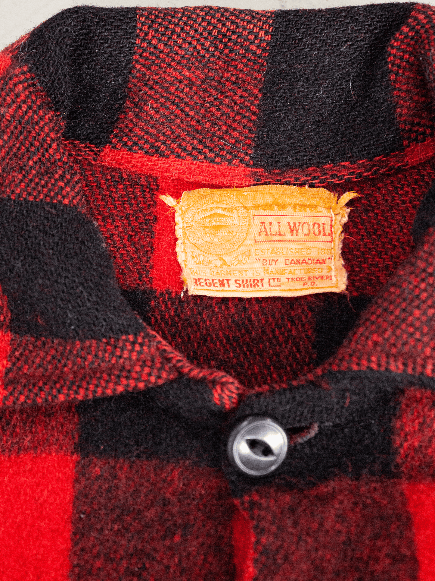 1940's Humphrey by Regent Red Buffalo Plaid Wool Flannel (Medium-Large)