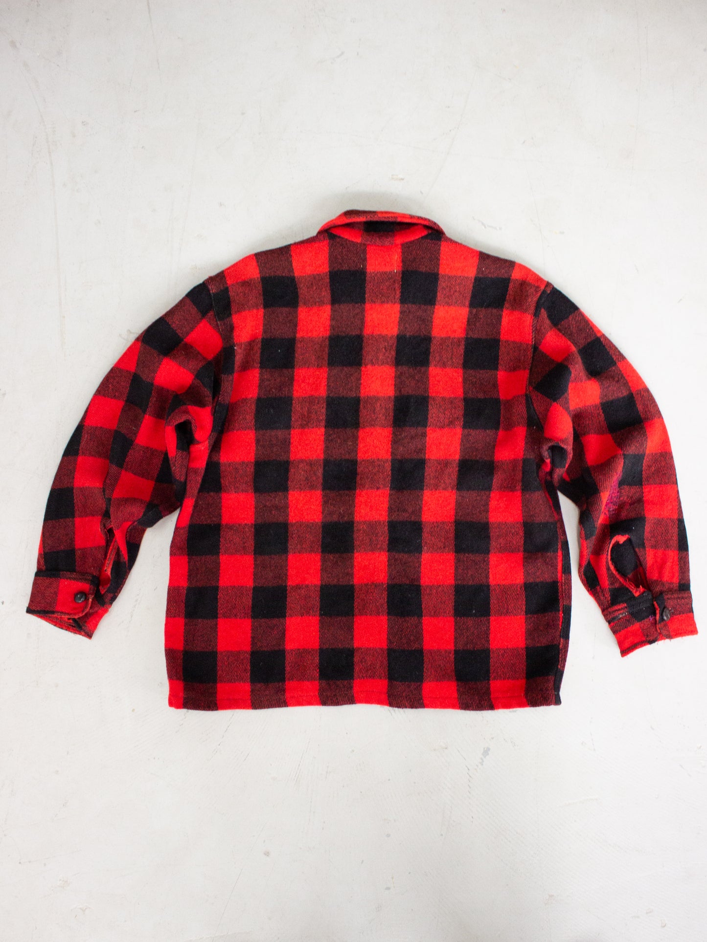 1940's Humphrey by Regent Red Buffalo Plaid Wool Flannel (Medium-Large)