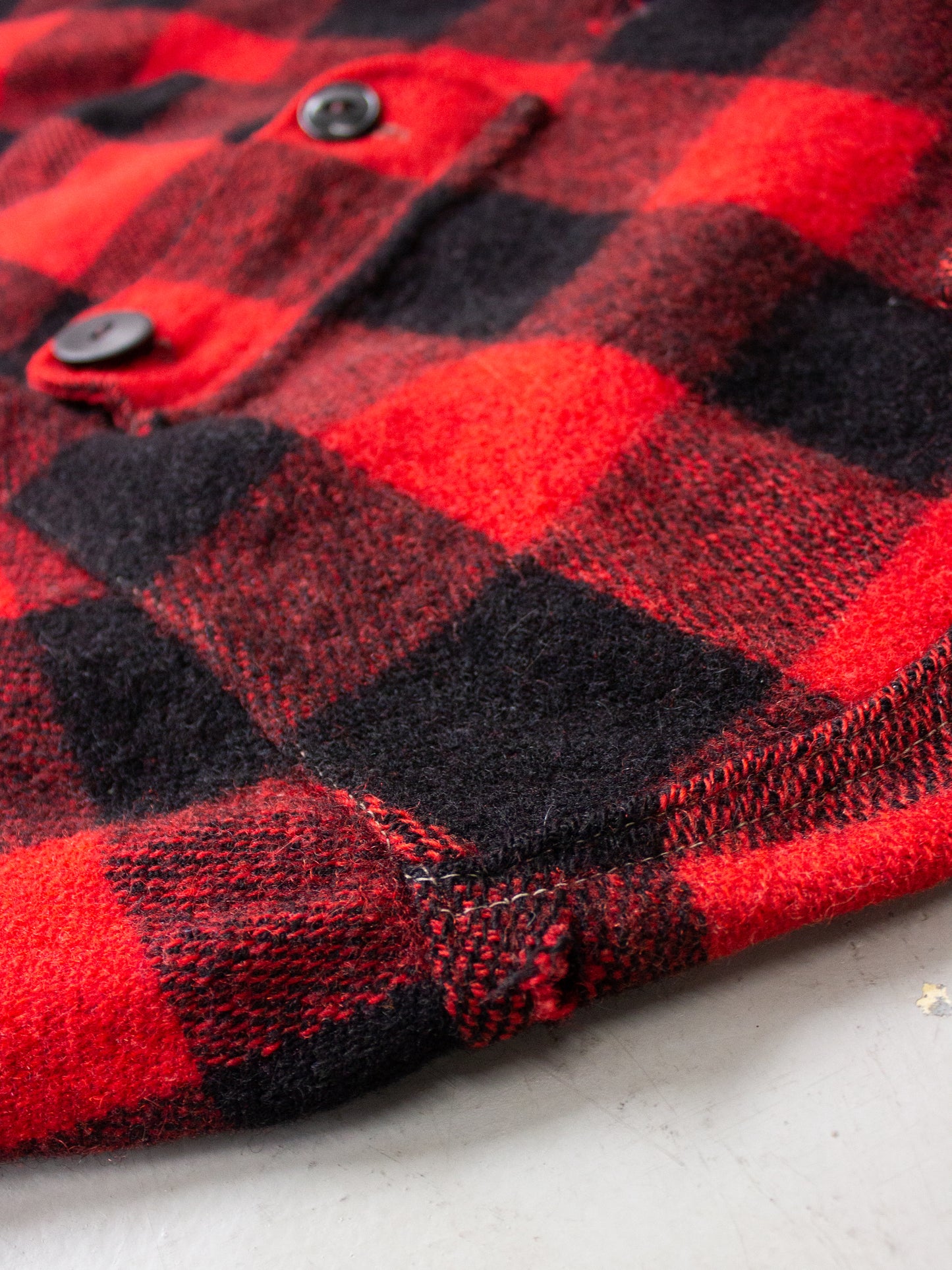 1940's Humphrey by Regent Red Buffalo Plaid Wool Flannel (Medium-Large)