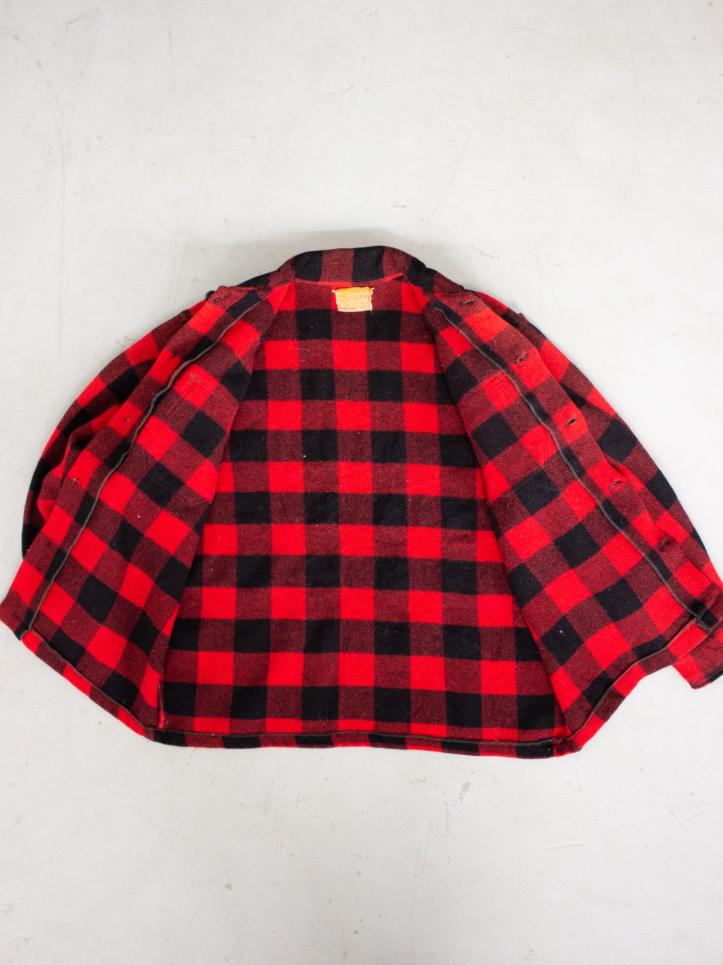 1940's Humphrey by Regent Red Buffalo Plaid Wool Flannel (Medium-Large)