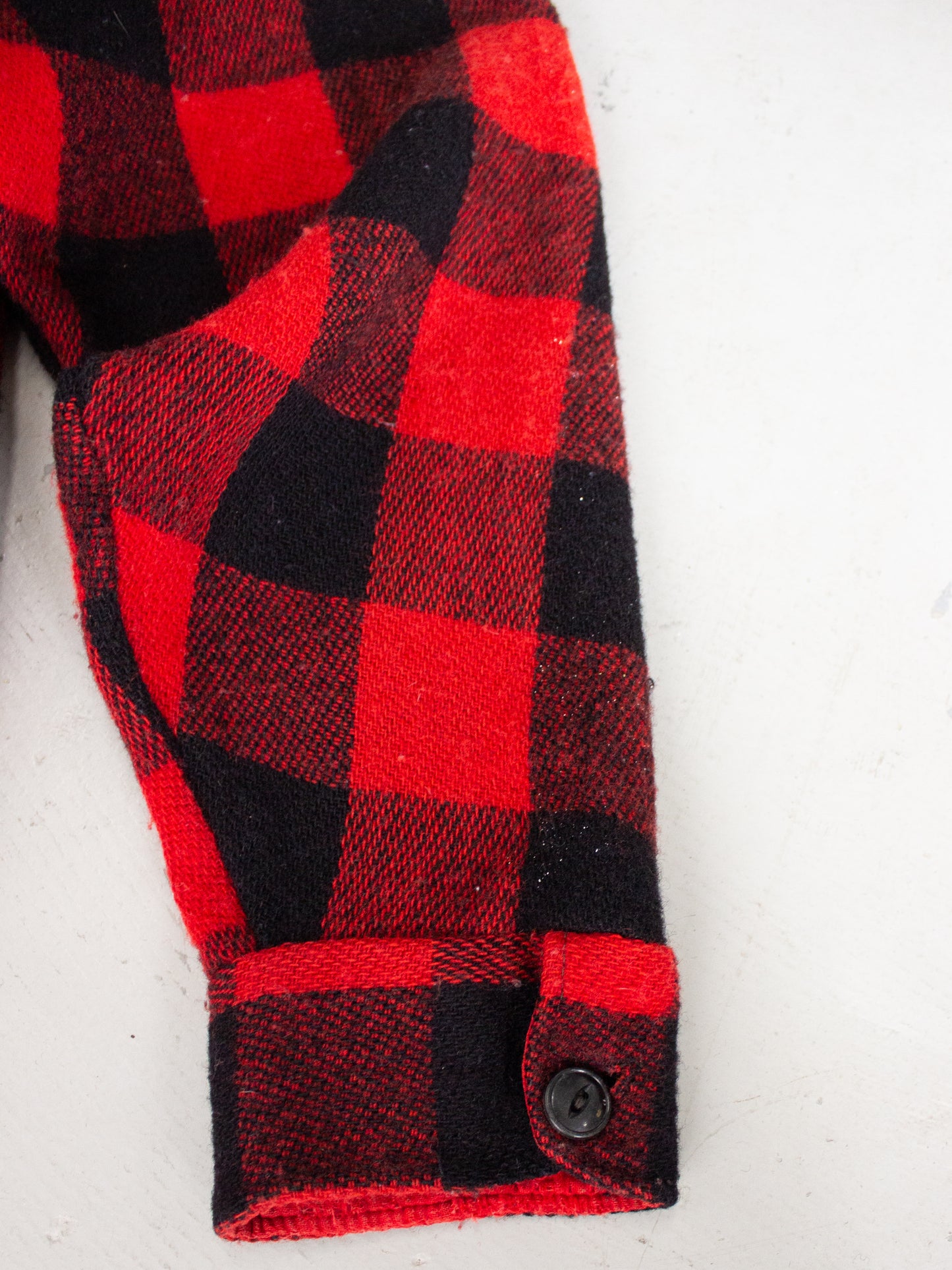 1940's Humphrey by Regent Red Buffalo Plaid Wool Flannel (Medium-Large)