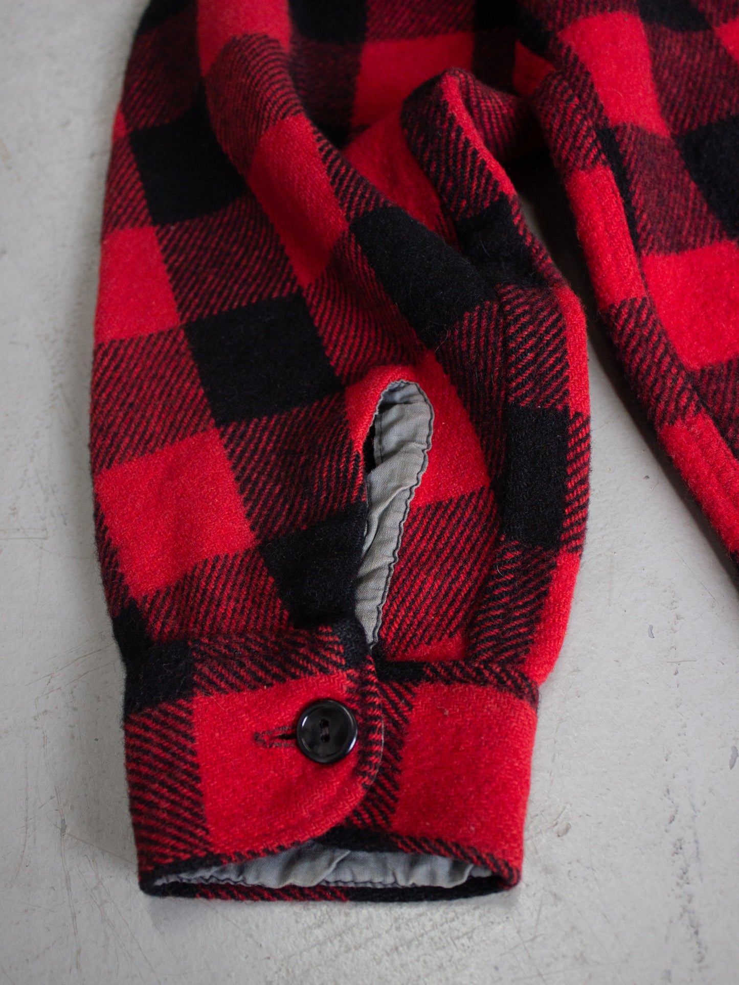 1950's Regent Red Buffalo Plaid Wool Flannel (Large-X Large)