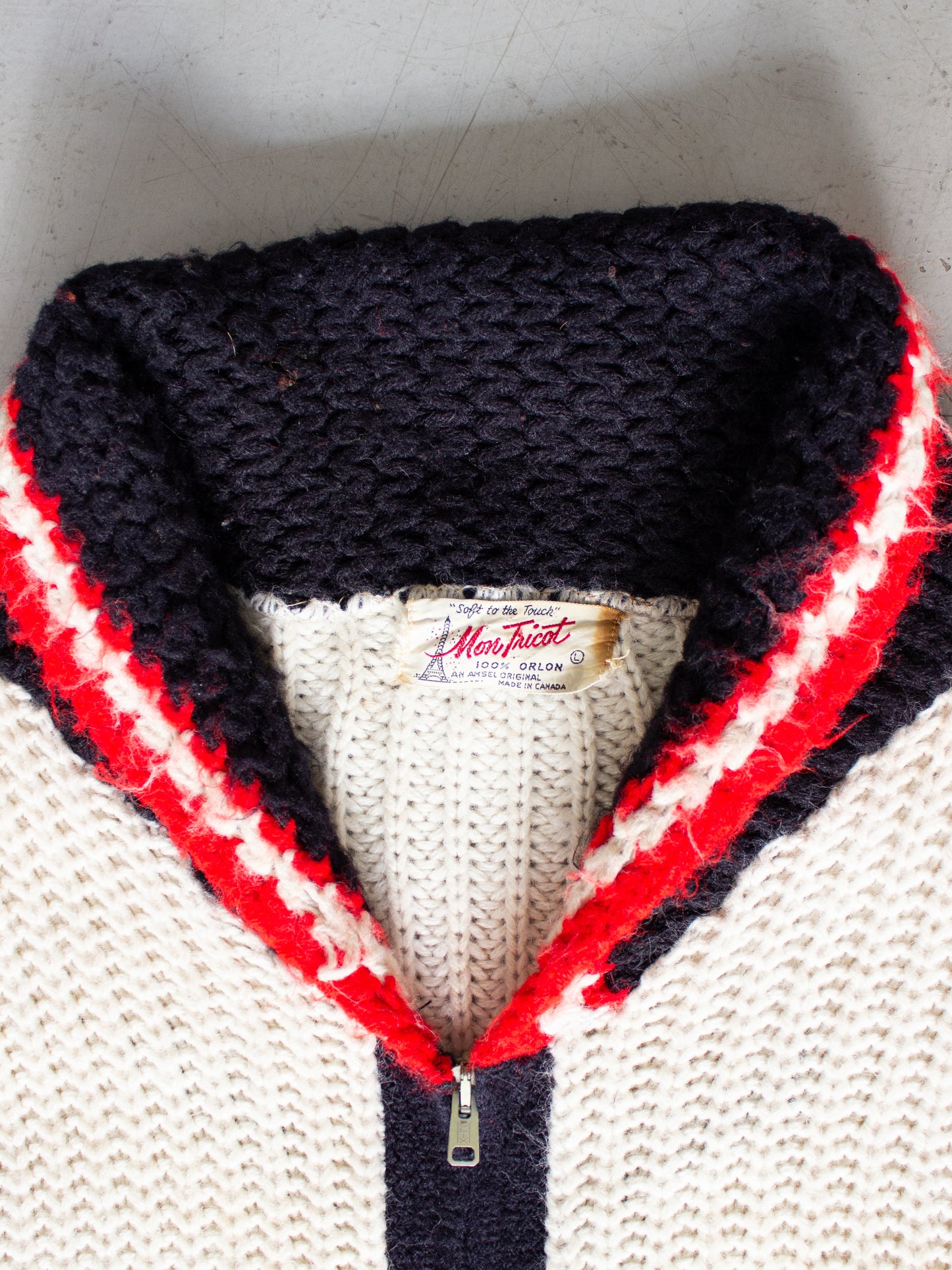 1960's 1970's Mon Tricot Curling Cowichan Style Knit Sweater Made In Canada Large
