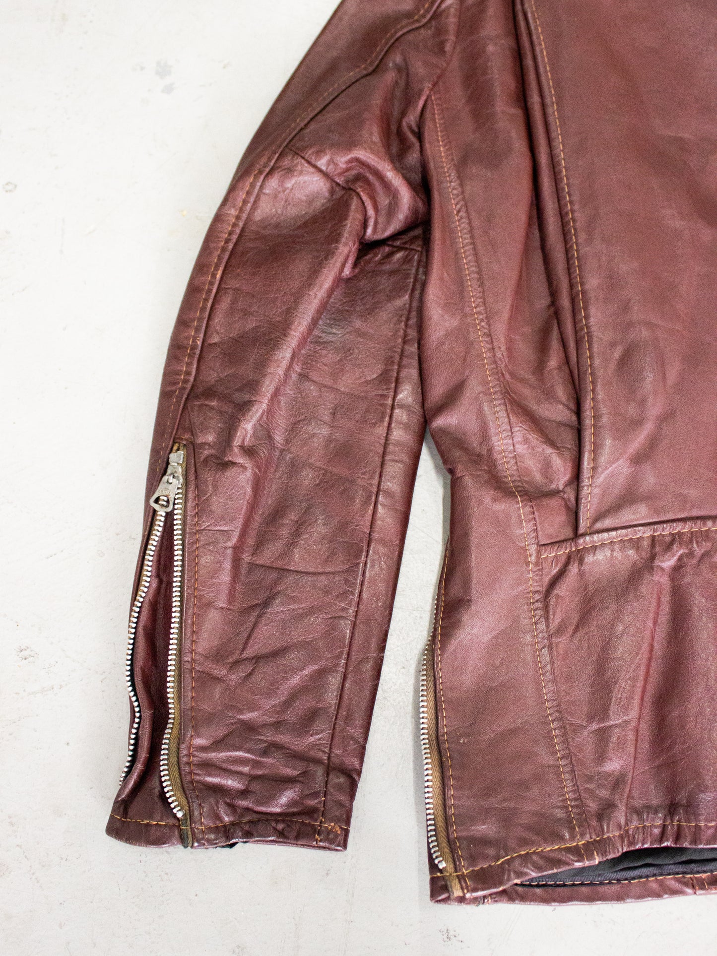 1960's Beau Breed Oxblood Brown Leather Cafe Racer Motorcycle Jacket Made in USA (Small-Medium)