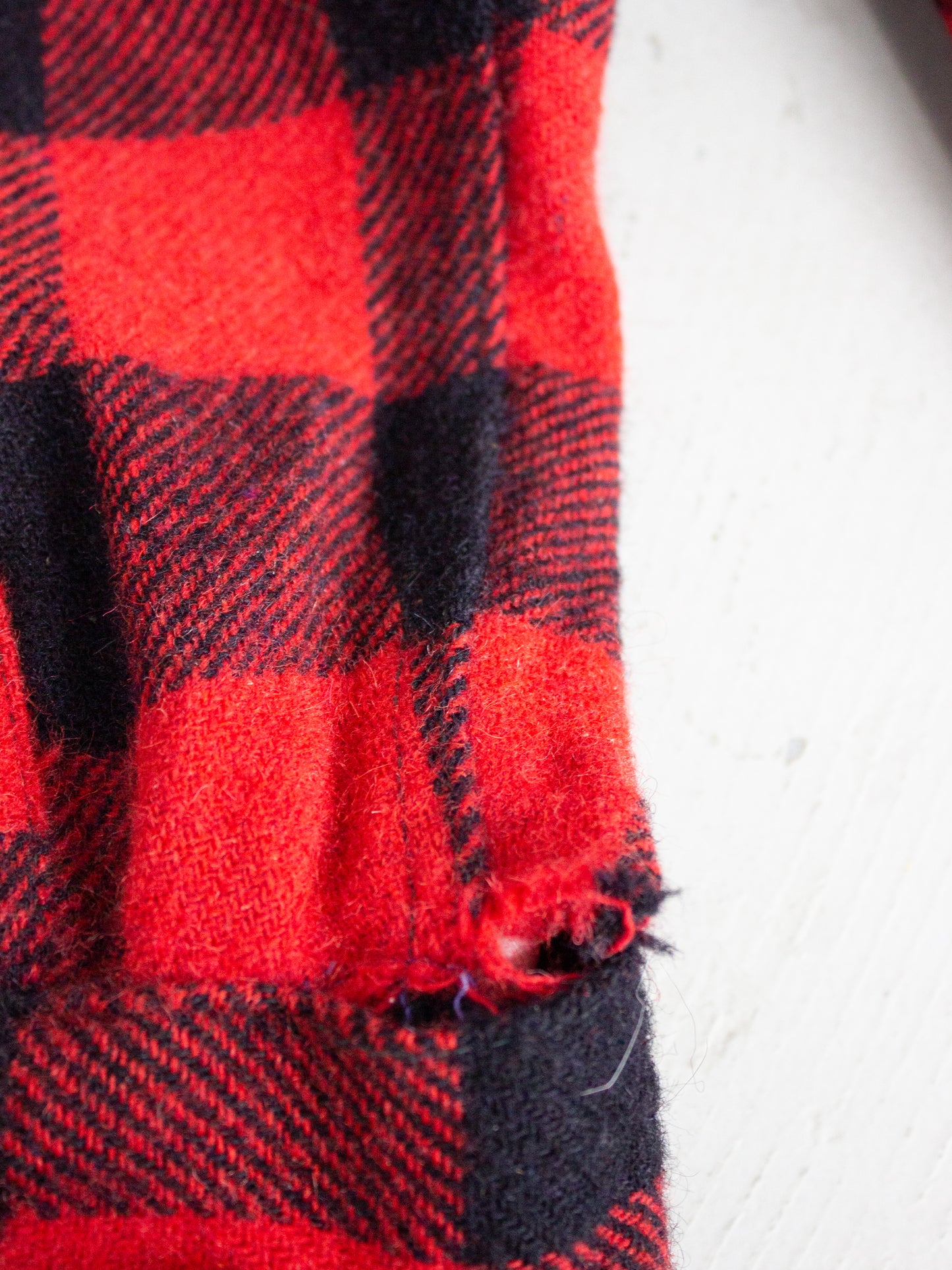 1960's King Kole Red Buffalo Plaid Wool Flannel (Medium-Large)