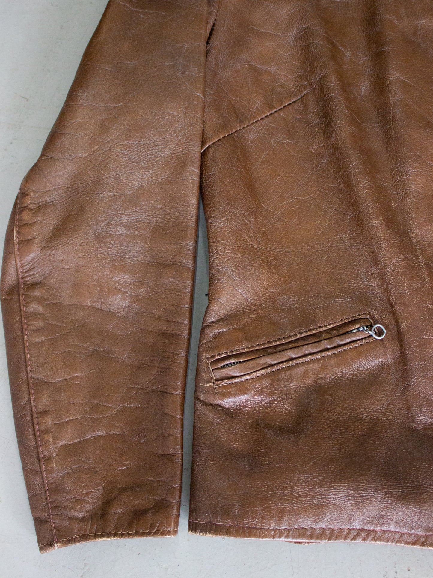 1960's Reed Sportswear Brown Leather Cafe Racer Motorcycle Jacket (Medium)