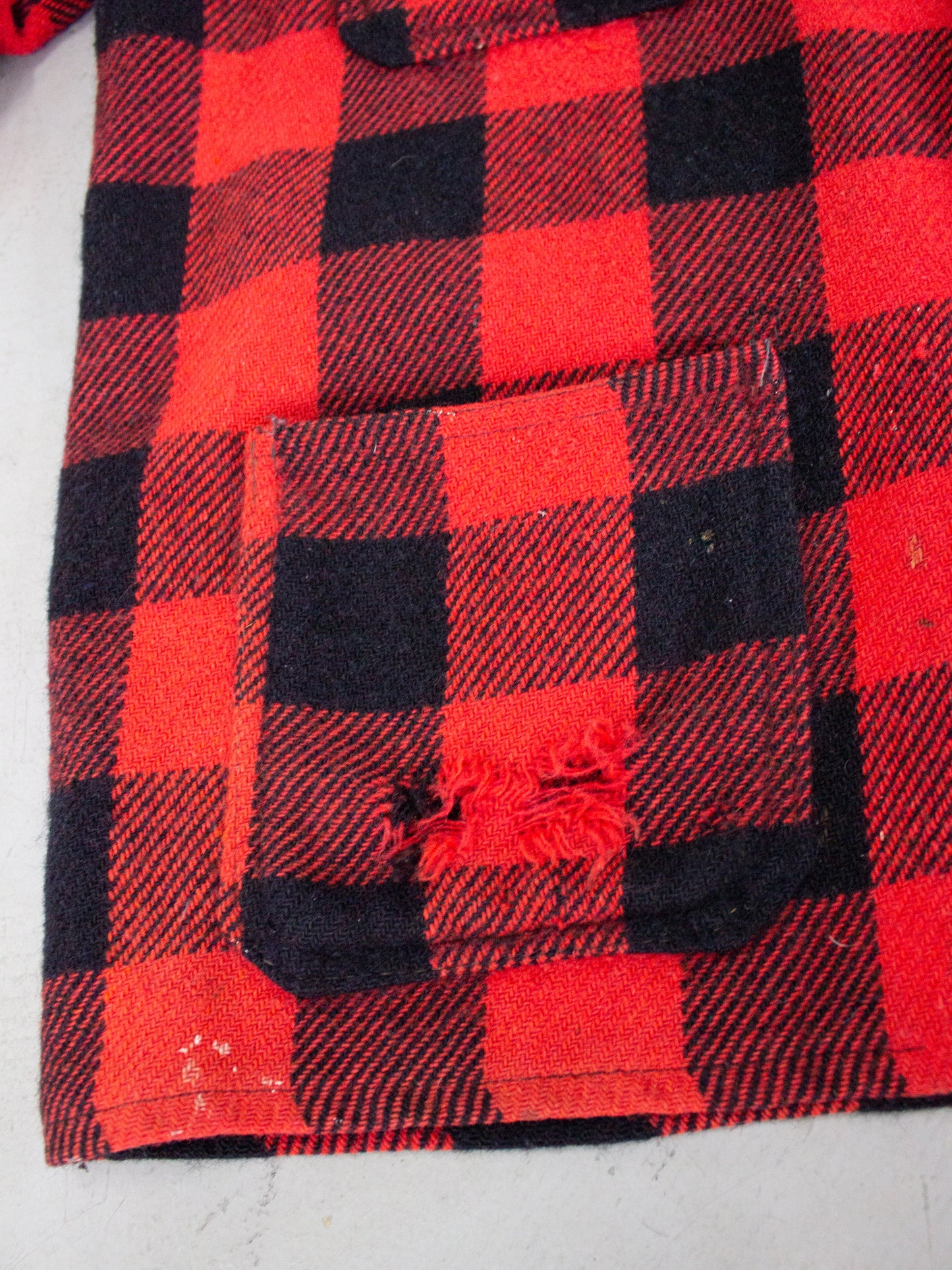 1960's Regent Red Buffalo Plaid Wool Flannel (Large)