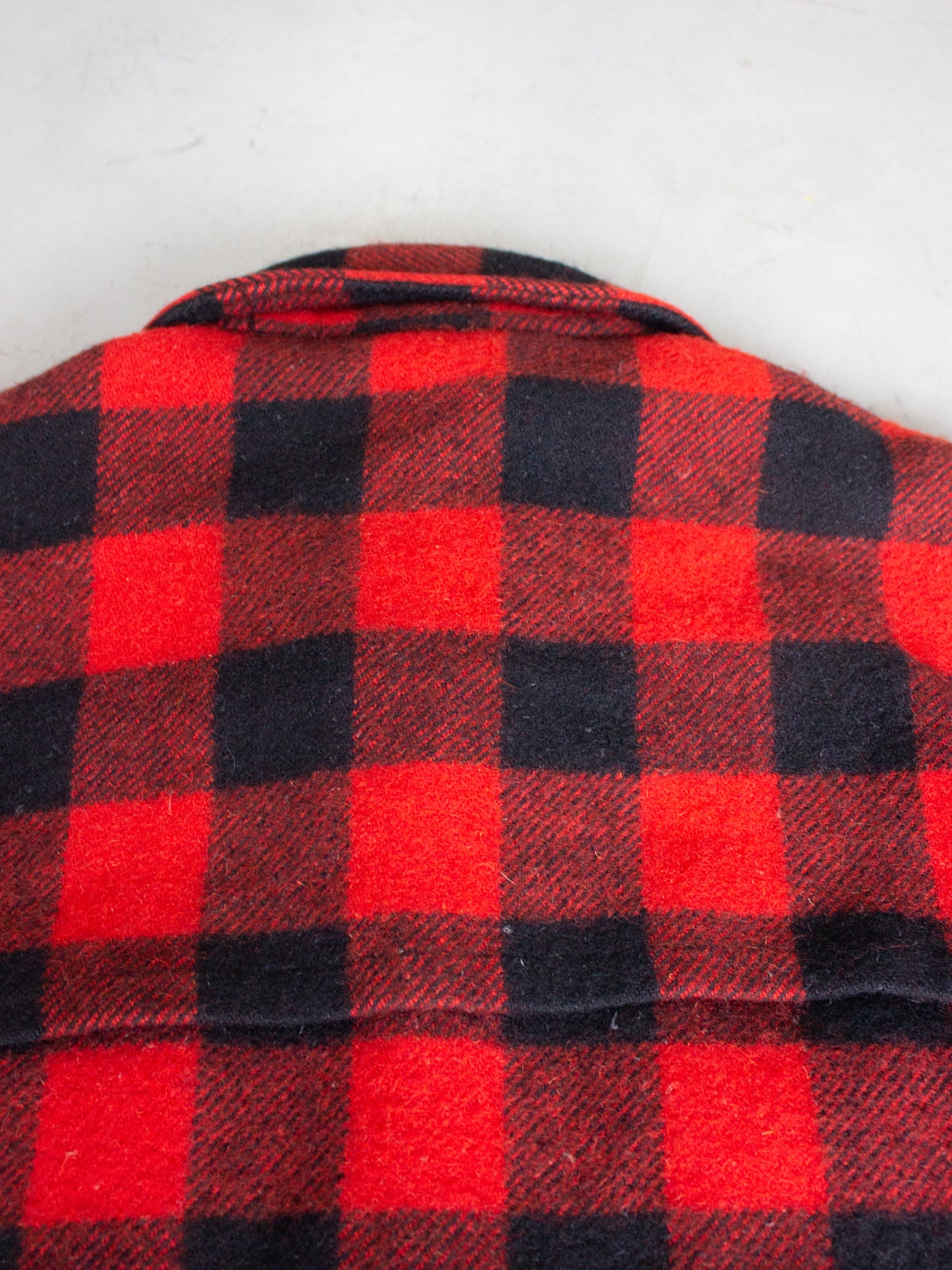 1970's Cockatoo Red Buffalo Plaid Wool Flannel (Small-Medium)