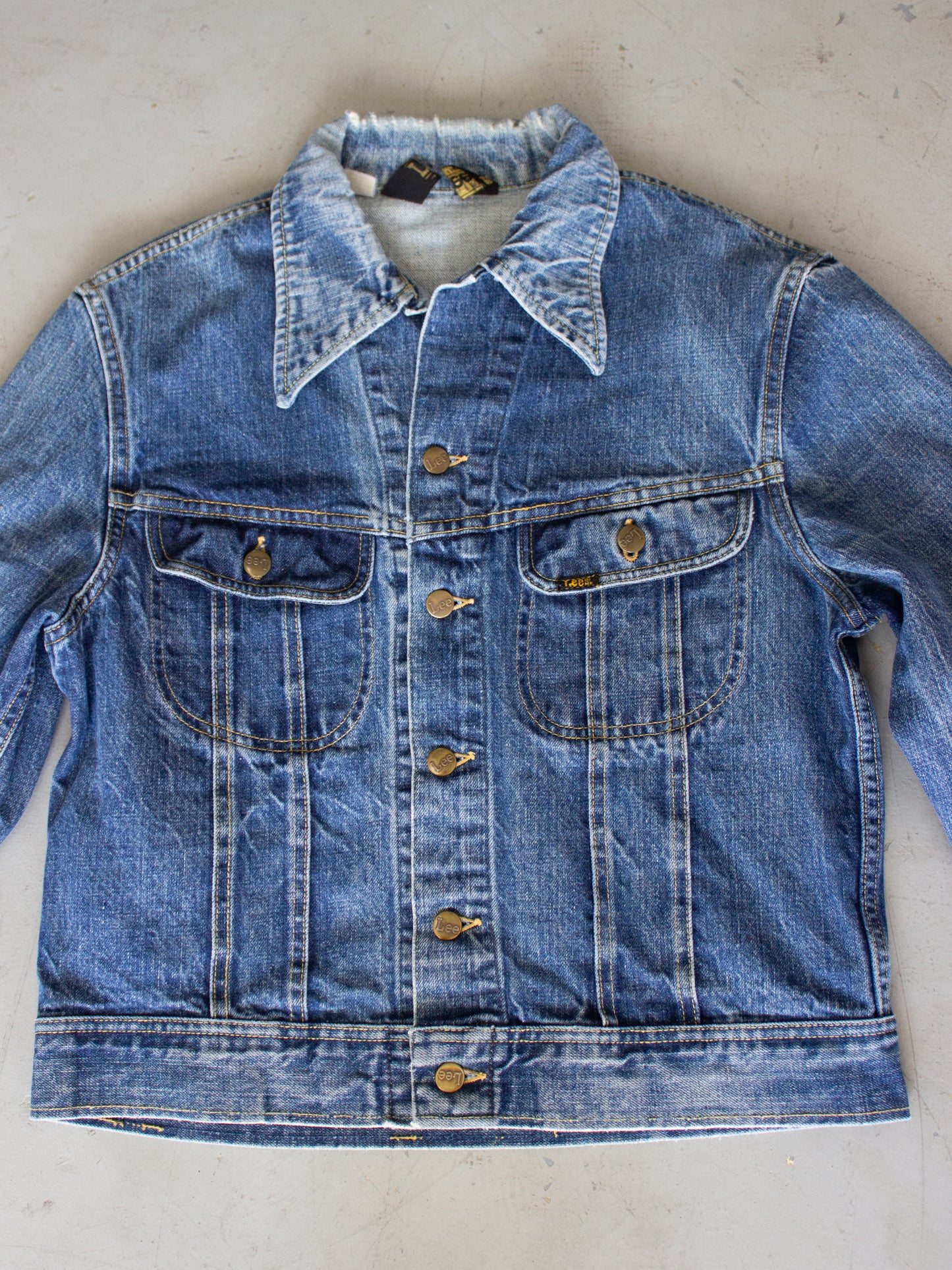 1970's Lee Union Made Jean Jacket Made in USA Medium Wash (Medium-Large)