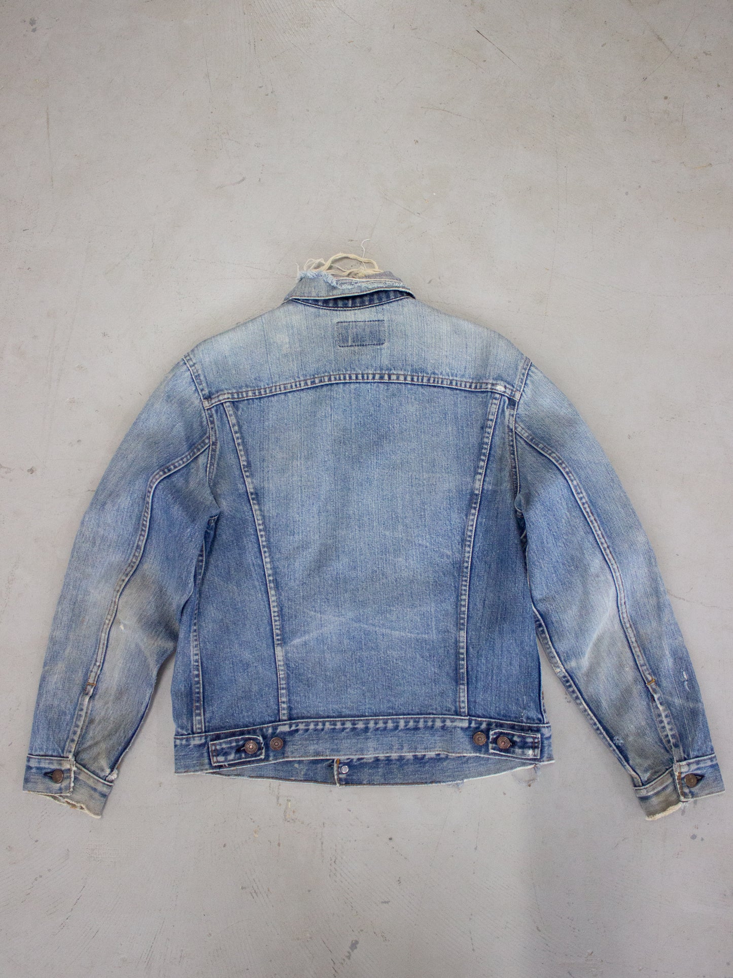 1970's Levi's Trucker Jean Jacket Made in USA Type III Medium Light Wash 70505 0217 (Medium)