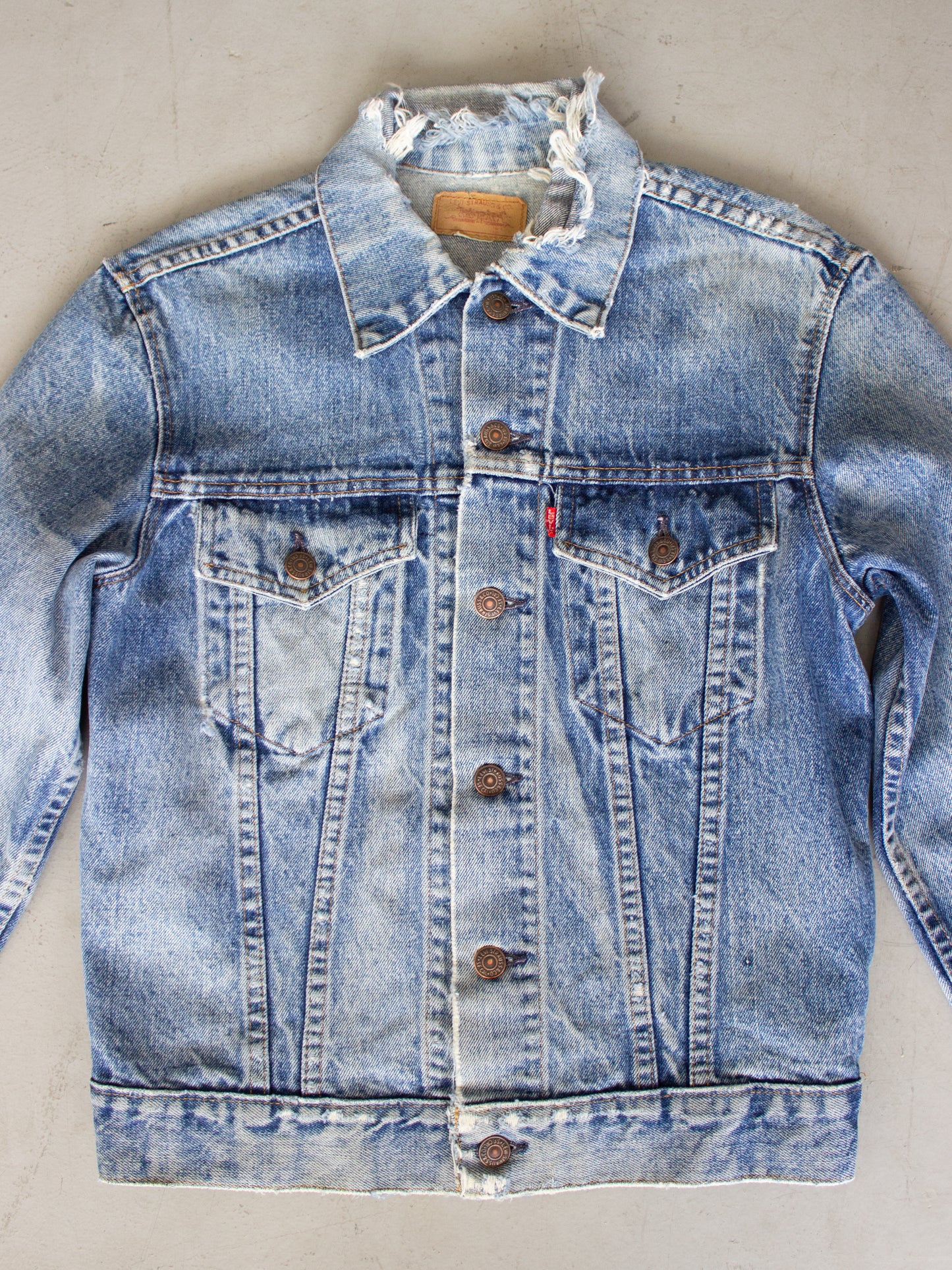 1970's Levi's Trucker Jean Jacket Type III Medium Wash (Small)