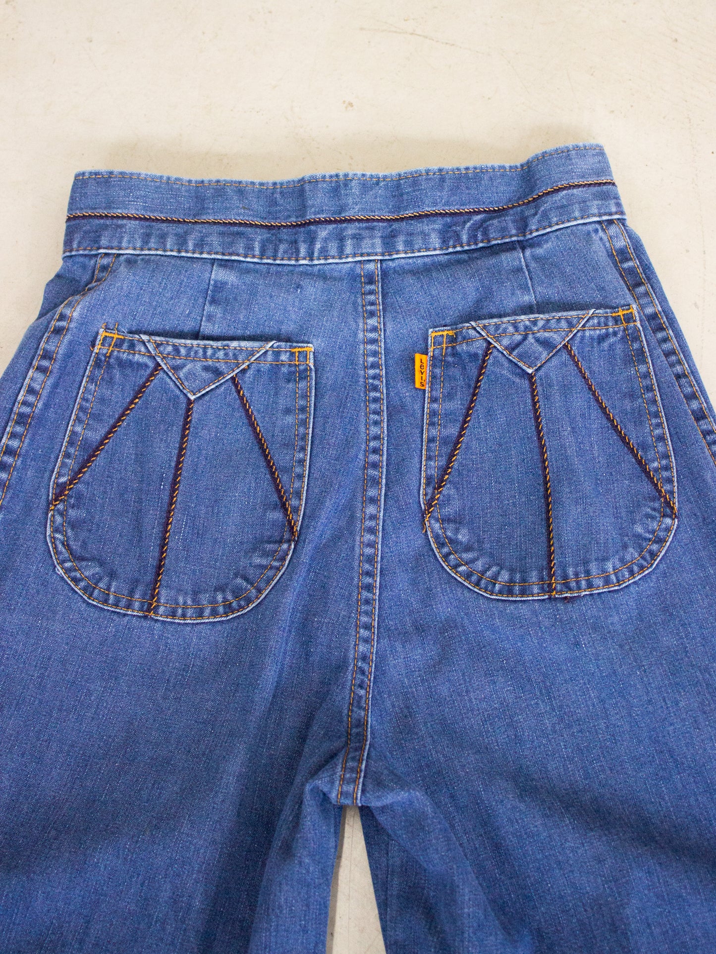 1970's Levis' Orange Tab Flared Jeans with Back Pocket Embroidery (Size 24-25)