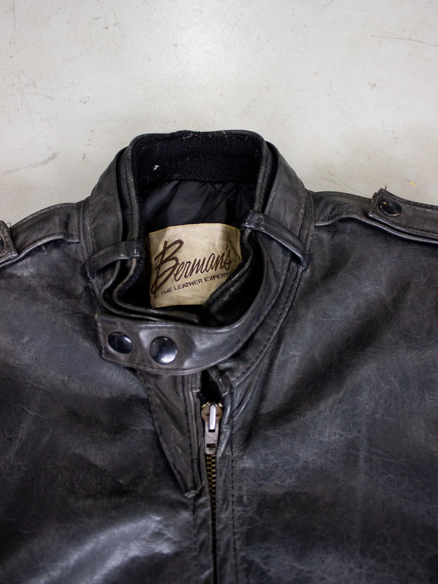 1980's Berman's Leather Cafe Racer Motorcycle Jacket (Small-Medium)