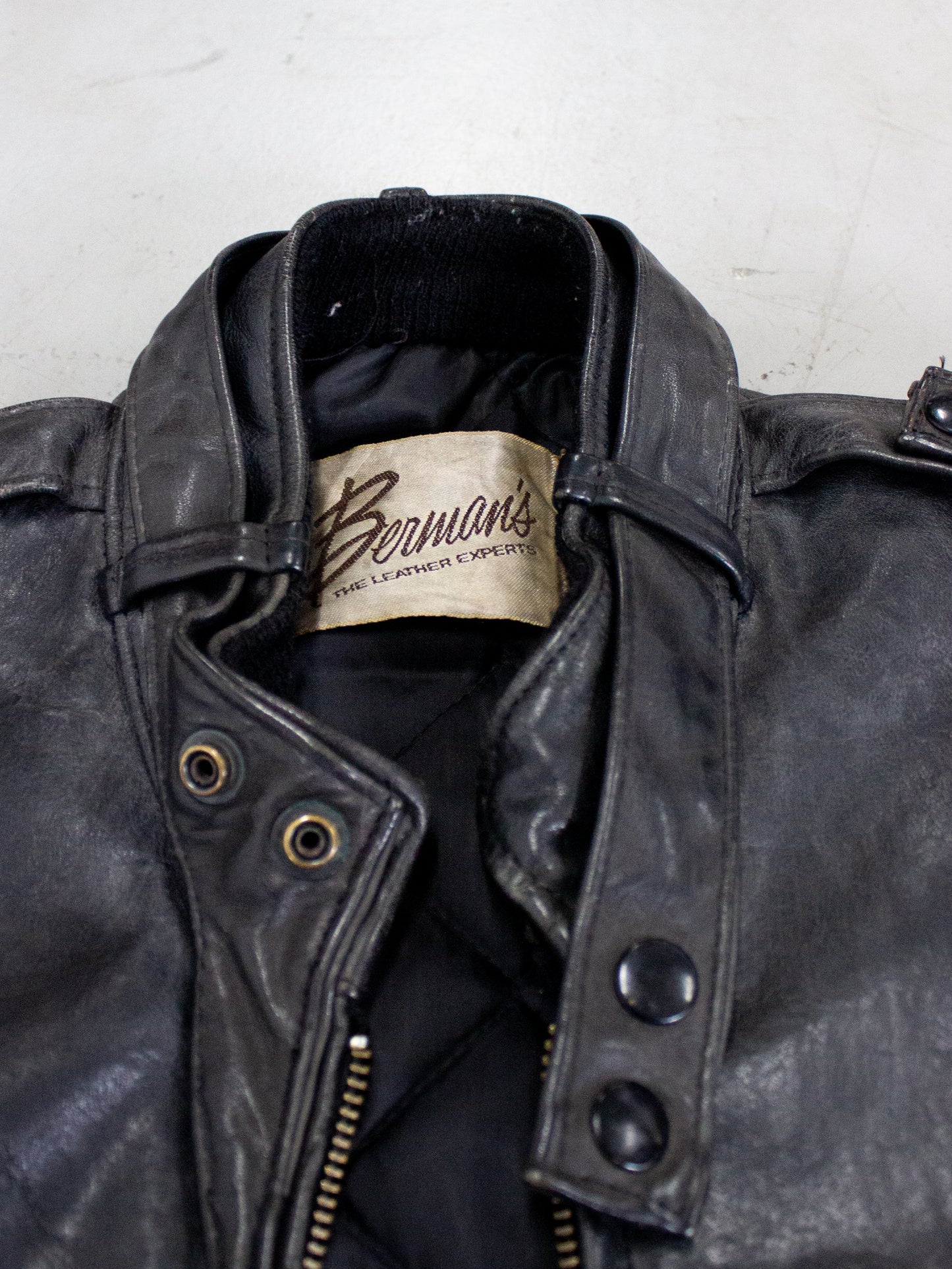1980's Berman's Leather Cafe Racer Motorcycle Jacket (Small-Medium)