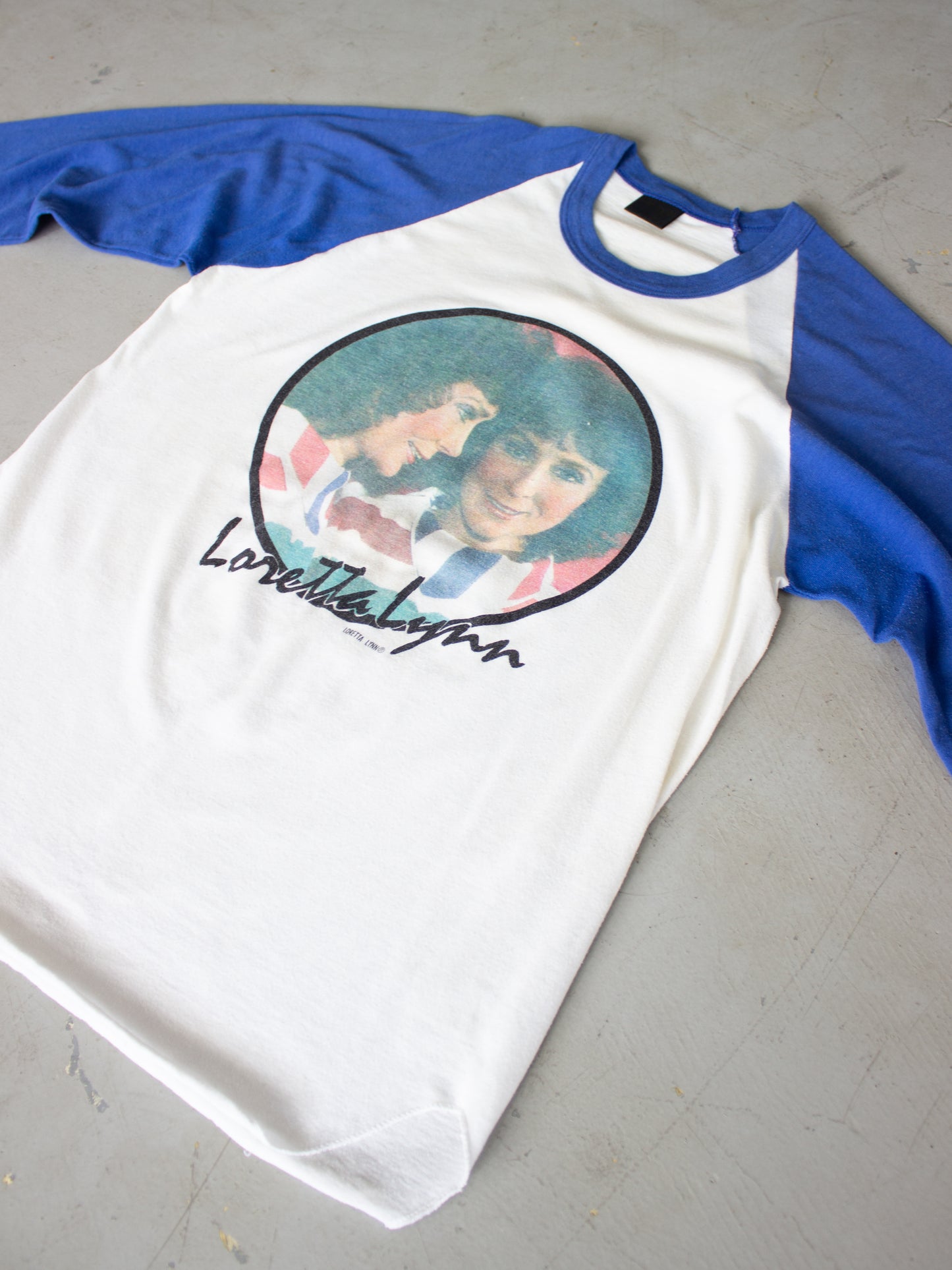 1980's Loretta Lynn White & Blue Raglan T-Shirt (Medium)