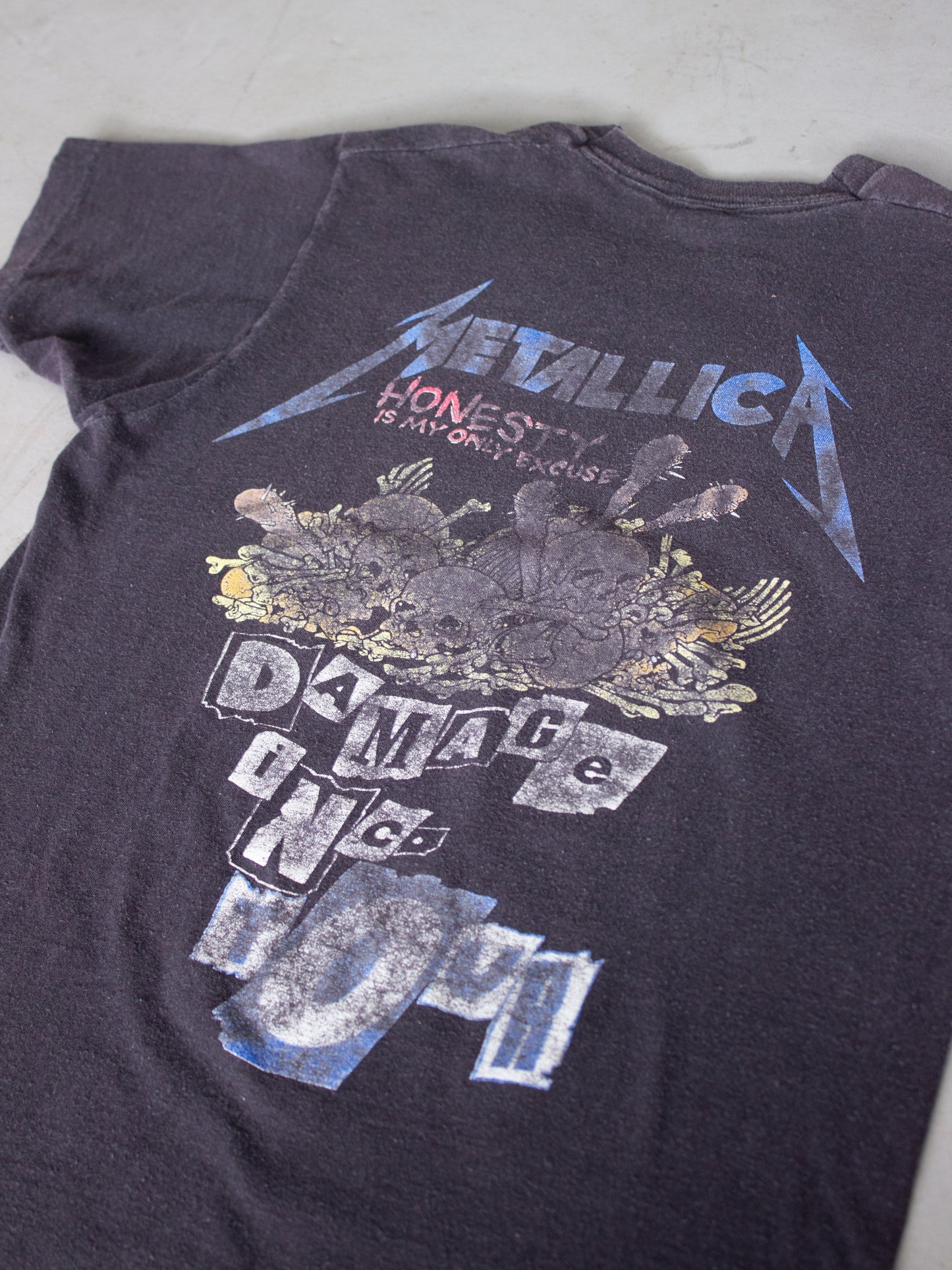 1980's Metallica 'Damage Inc.' Tour T-shirt (Small)
