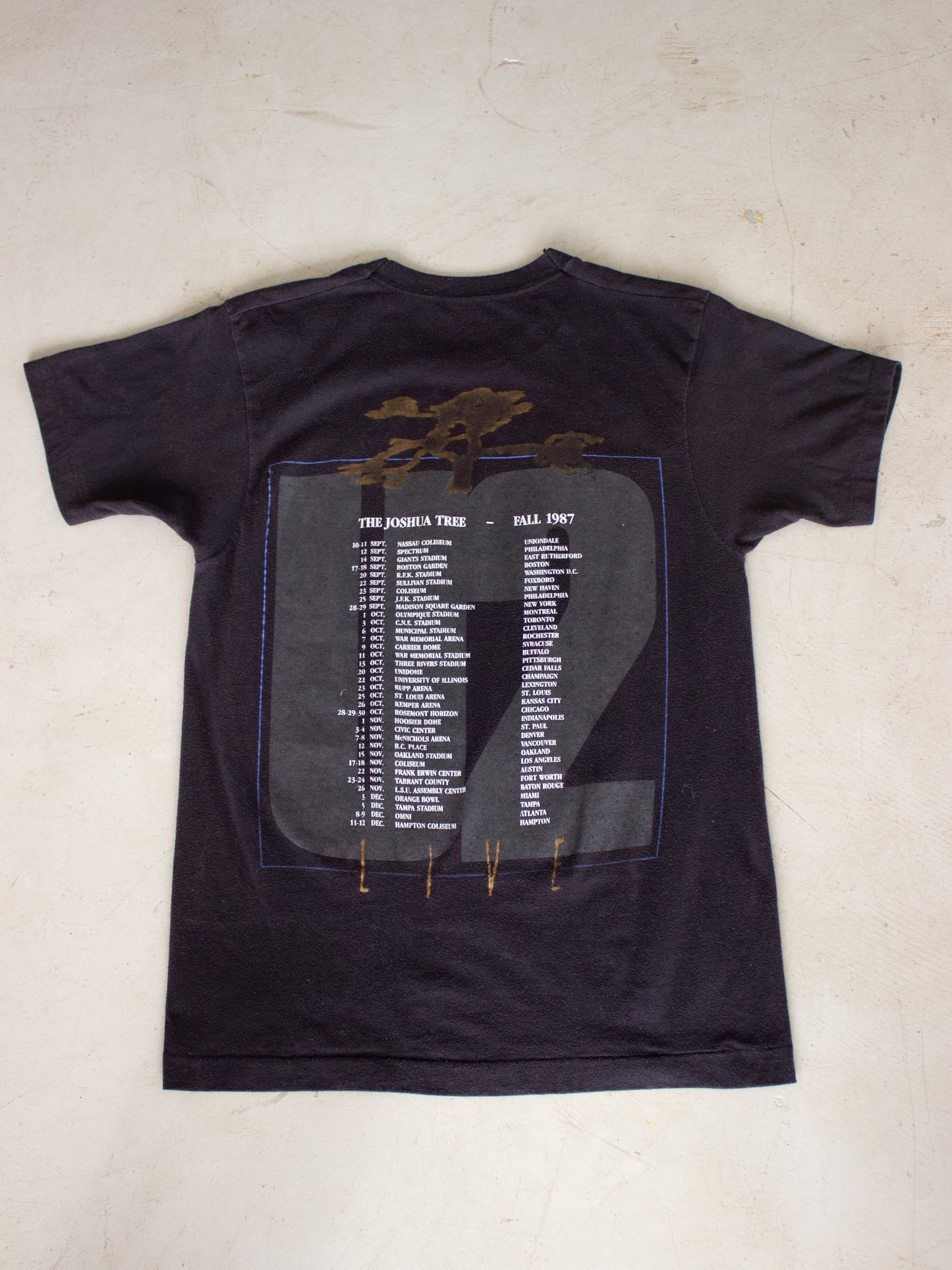 1987 U2 'The Joshua Tree' Fall Tour Black T-shirt (Medium)